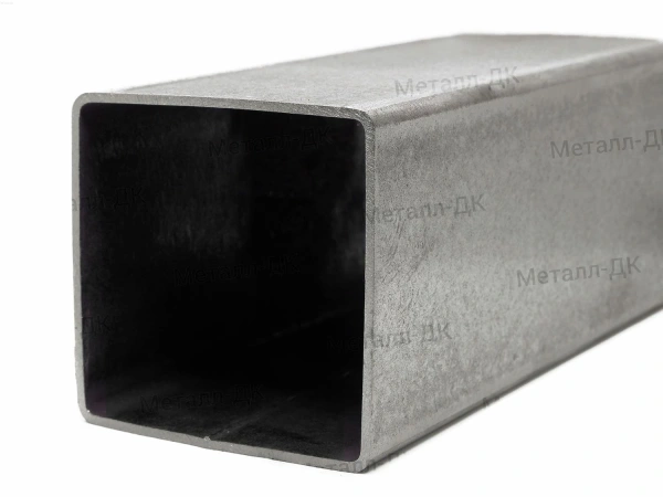 Труба профильная 200х200x6